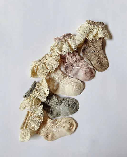 Vintage Frill Socks